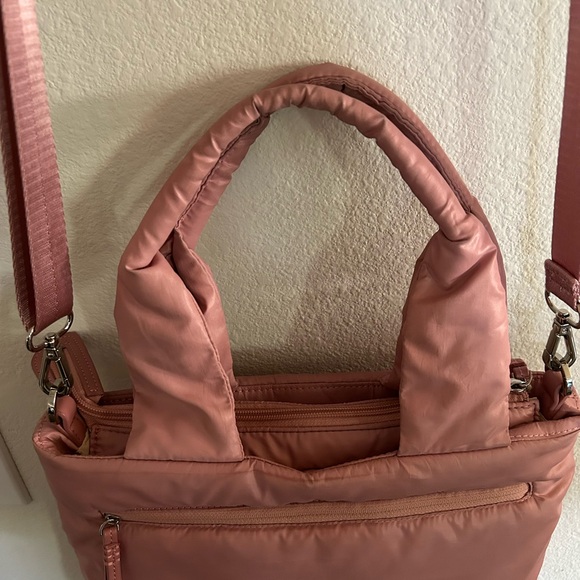 CARAA NYLON FREE PEOPLE TOTE BAG - Picture 5 of 7